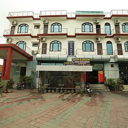 Oyo 9905 Hotel Doon Star Dehradun Buitenkant foto